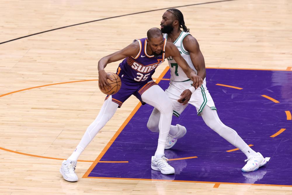 比赛中屡屡 比赛中屡屡